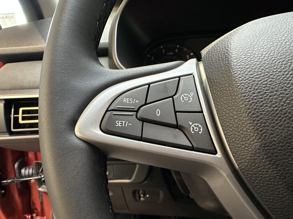 Dacia Jogger Exposé-Bild 34