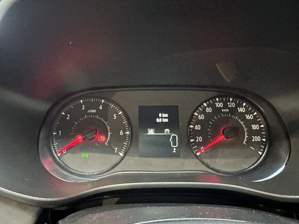 Dacia Jogger Exposé-Bild 38