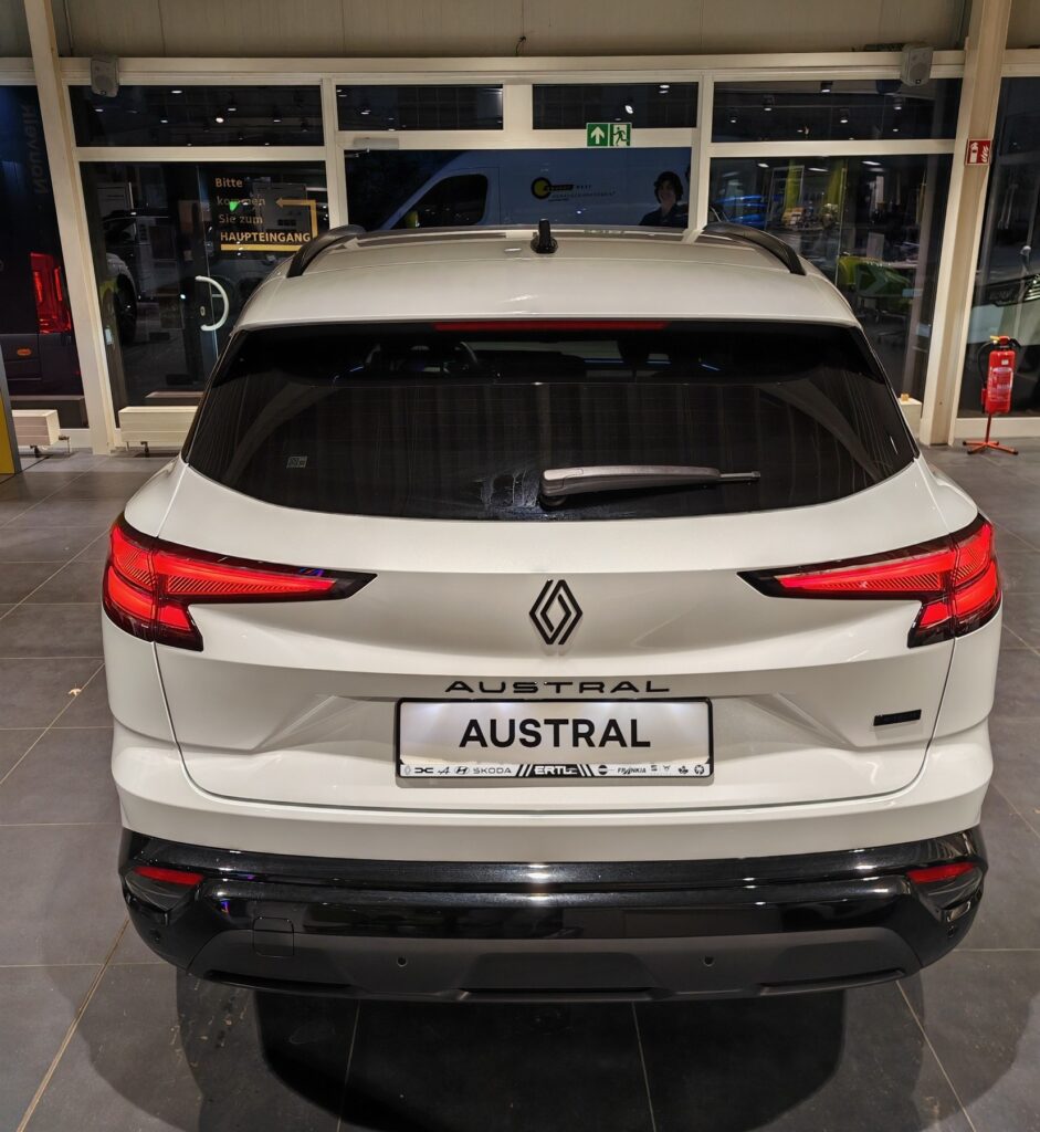 Renault Austral Exposé-Bild 12