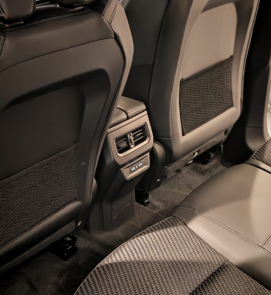 Renault Austral Exposé-Bild 17