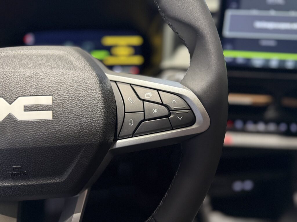 Dacia Bigster Exposé-Bild 20