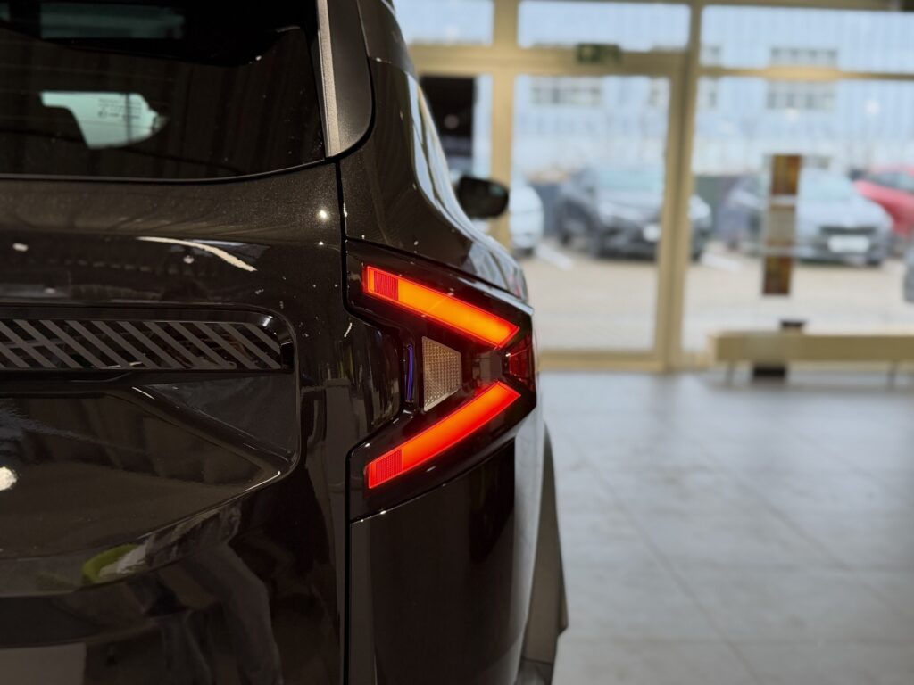 Dacia Bigster Exposé-Bild 46