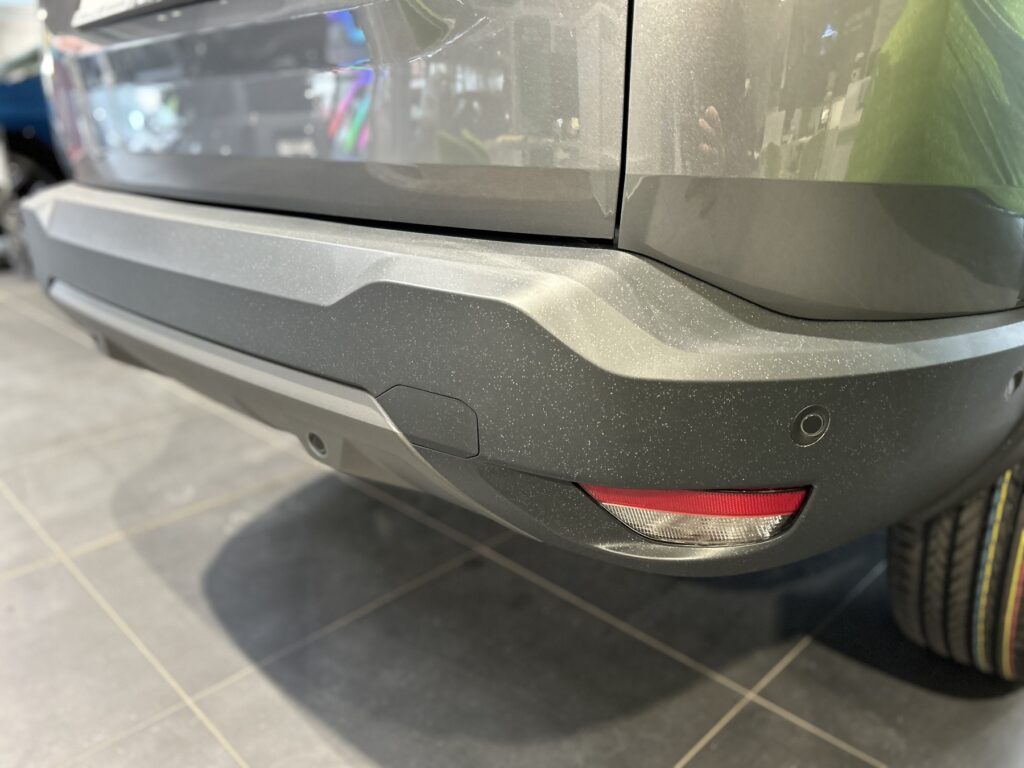 Dacia Bigster Exposé-Bild 46