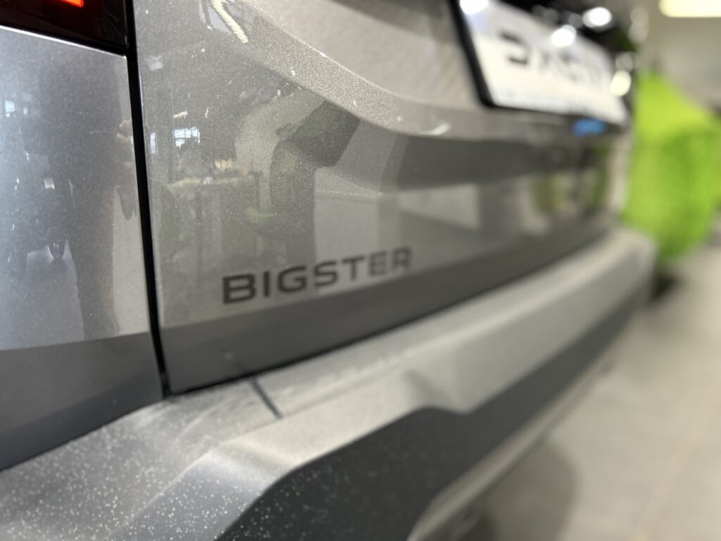 Dacia Bigster Exposé-Bild 48