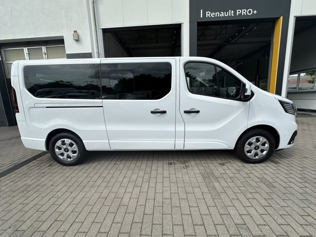 Renault Trafic Exposé-Bild 8