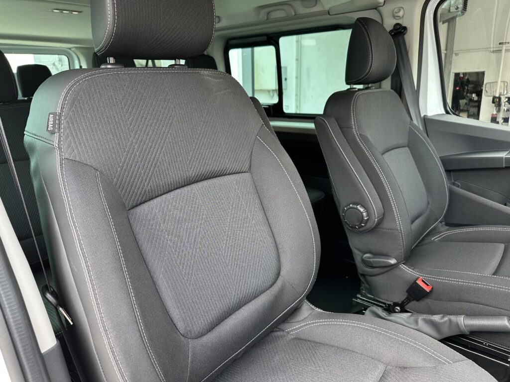 Renault Trafic Exposé-Bild 13