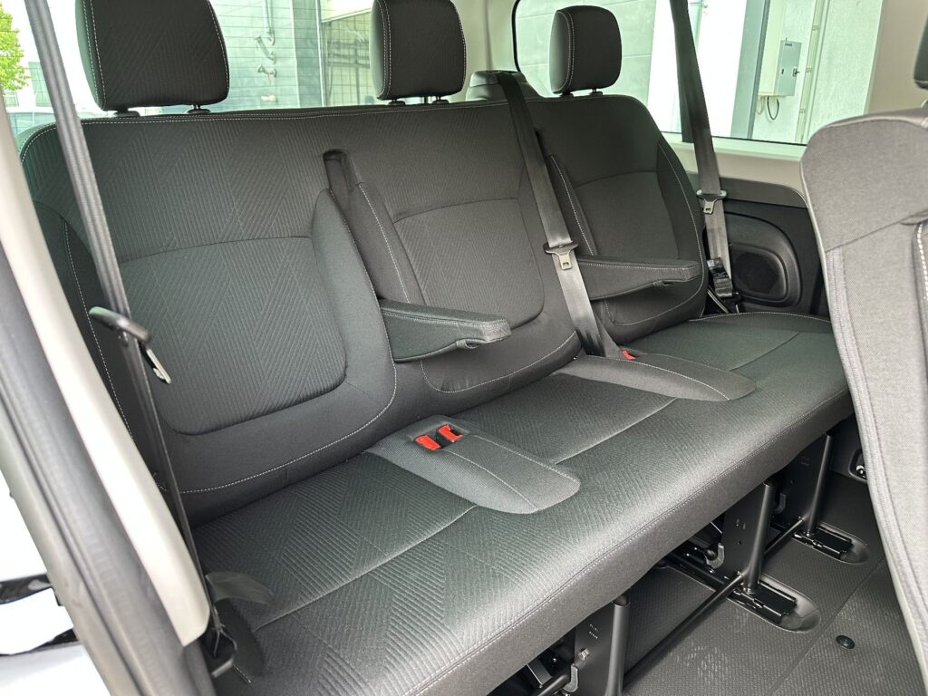 Renault Trafic Exposé-Bild 16