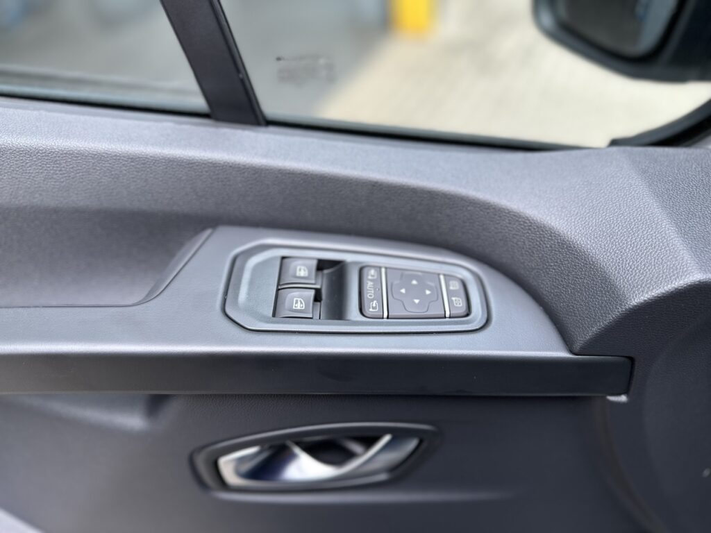 Renault Trafic Exposé-Bild 31