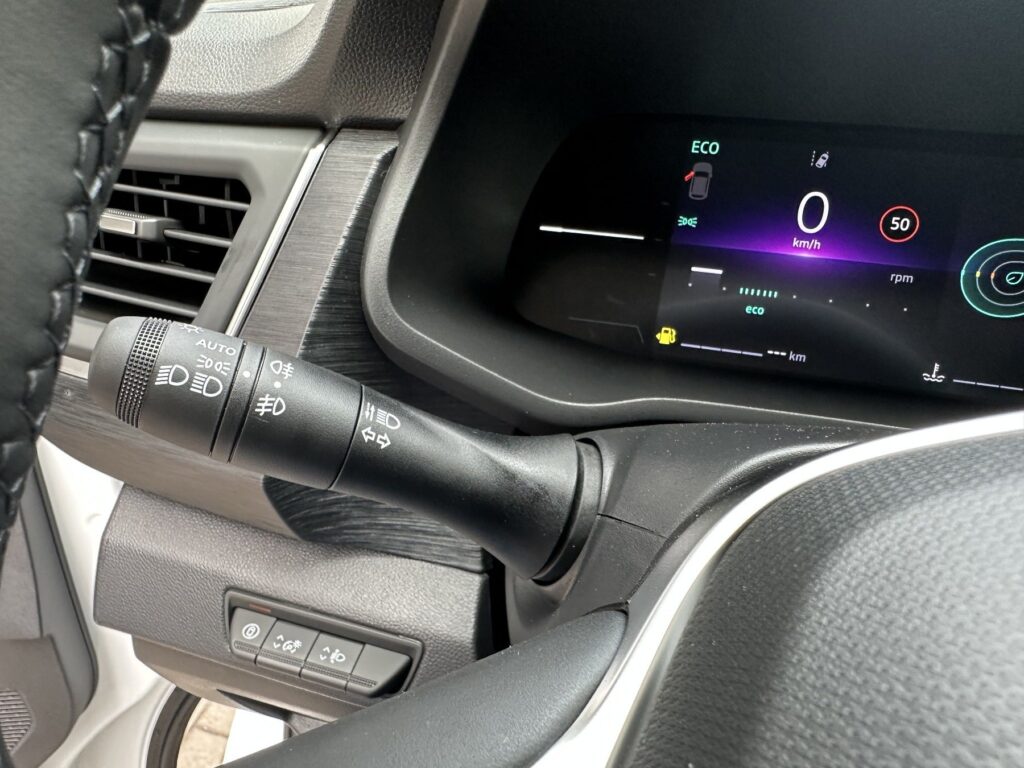 Renault Trafic Exposé-Bild 38