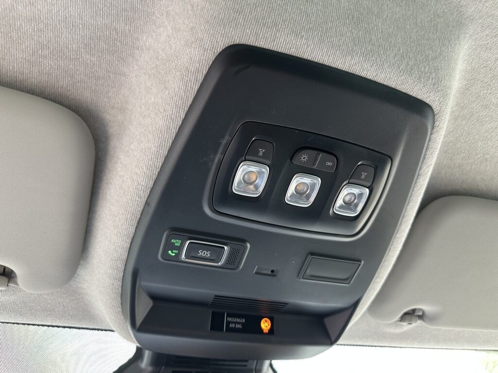 Renault Trafic Exposé-Bild 46