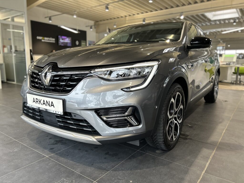 Renault Arkana Exposé-Bild 1