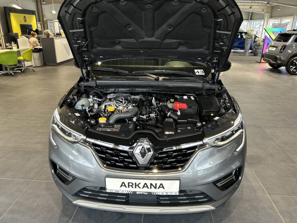 Renault Arkana Exposé-Bild 3