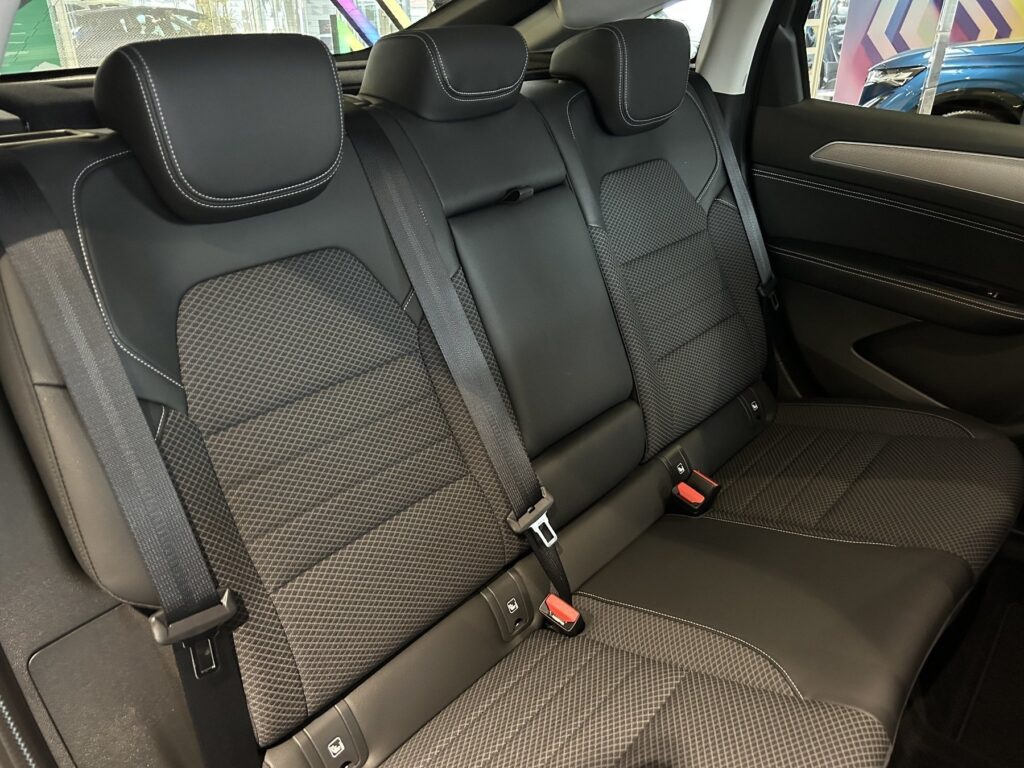 Renault Arkana Exposé-Bild 7