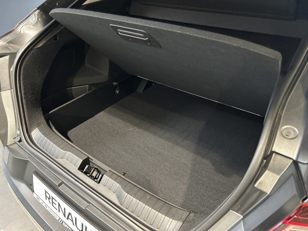 Renault Arkana Exposé-Bild 13