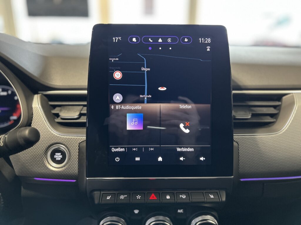 Renault Arkana Exposé-Bild 24