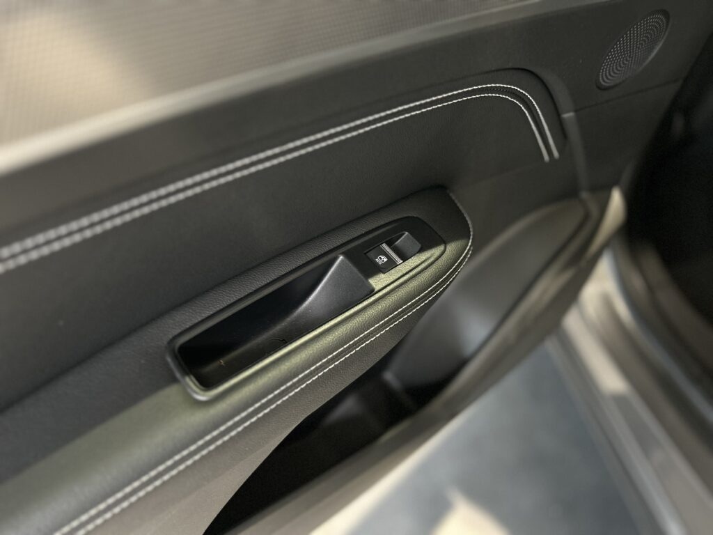 Renault Arkana Exposé-Bild 33