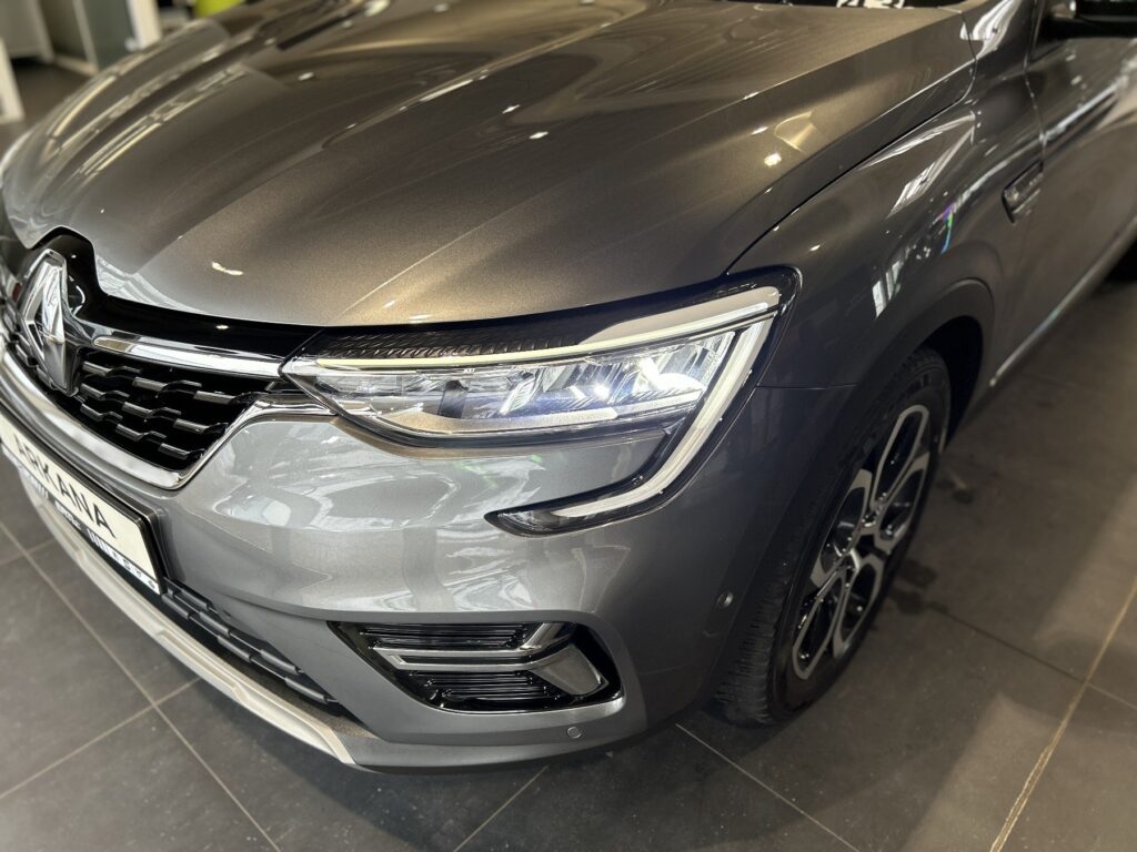 Renault Arkana Exposé-Bild 36