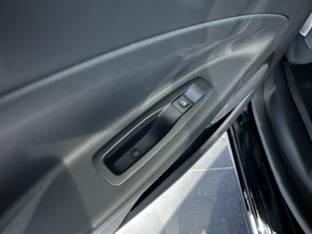 Renault ZOE Exposé-Bild 32