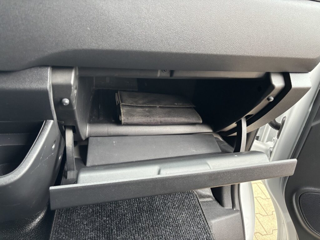 Renault Master Exposé-Bild 28