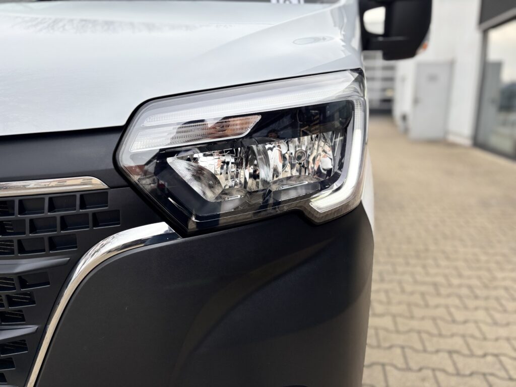 Renault Master Exposé-Bild 37