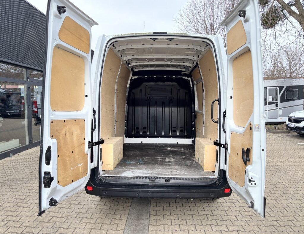 Renault Master Exposé-Bild 16