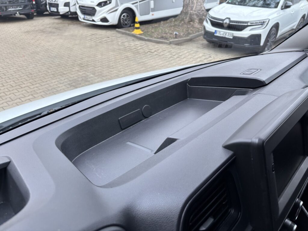 Renault Master Exposé-Bild 29