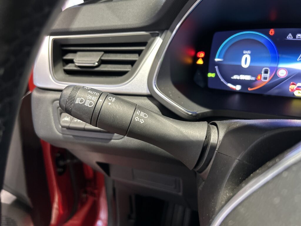 Renault Captur Exposé-Bild 21