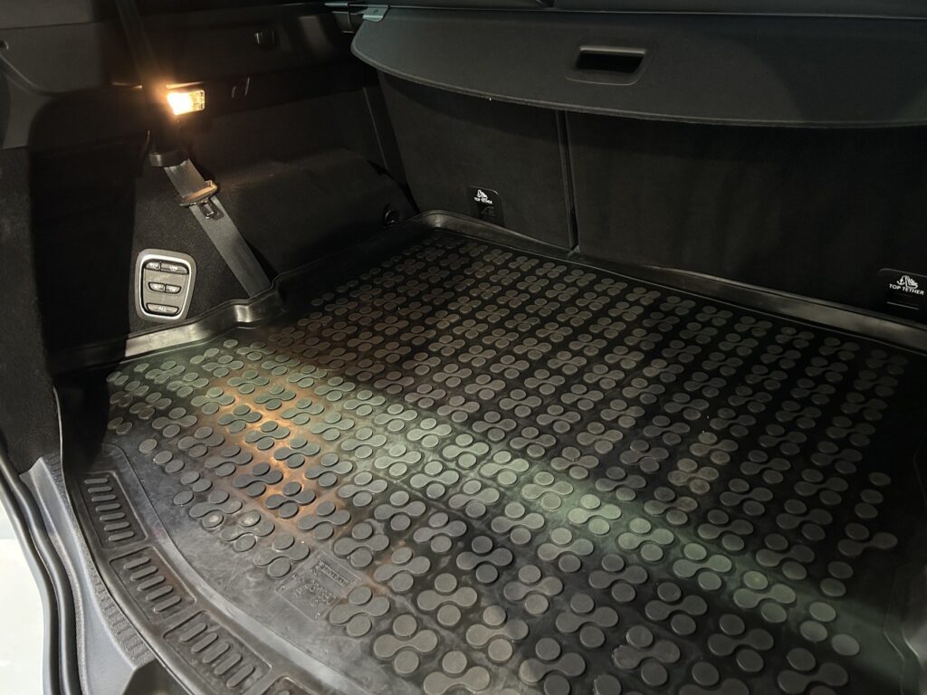 Renault Grand Scenic Exposé-Bild 12