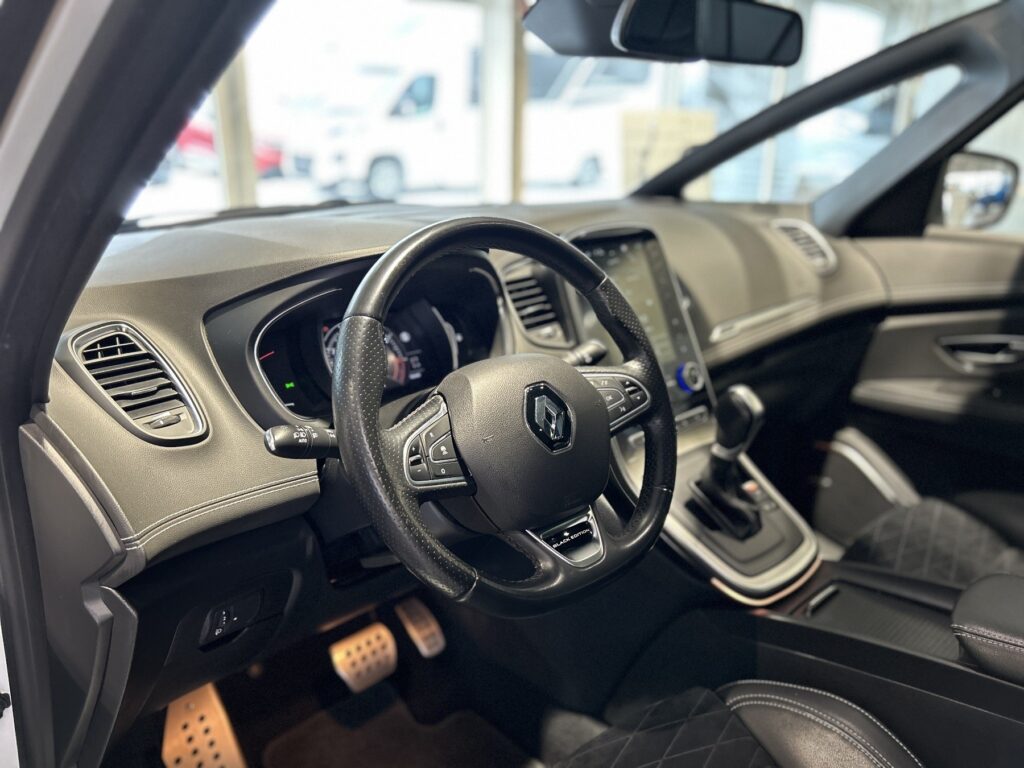 Renault Grand Scenic Exposé-Bild 20