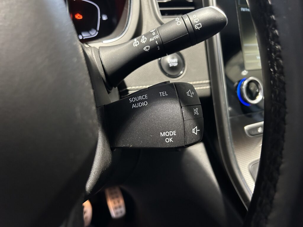 Renault Grand Scenic Exposé-Bild 24