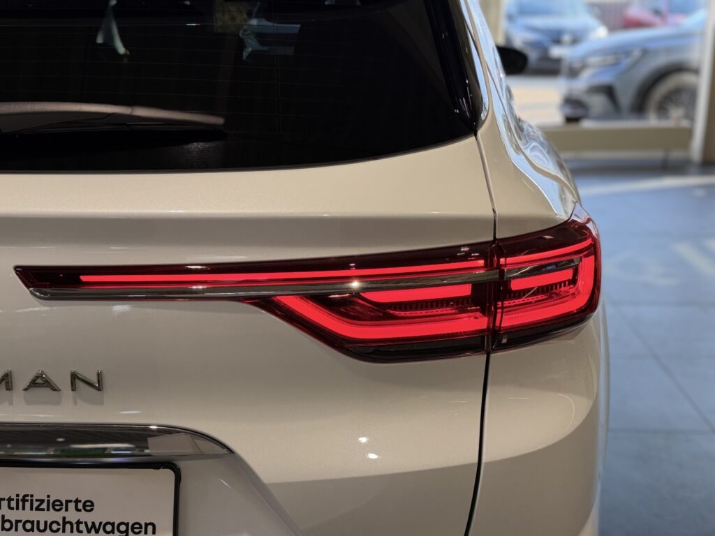 Renault Talisman Exposé-Bild 46