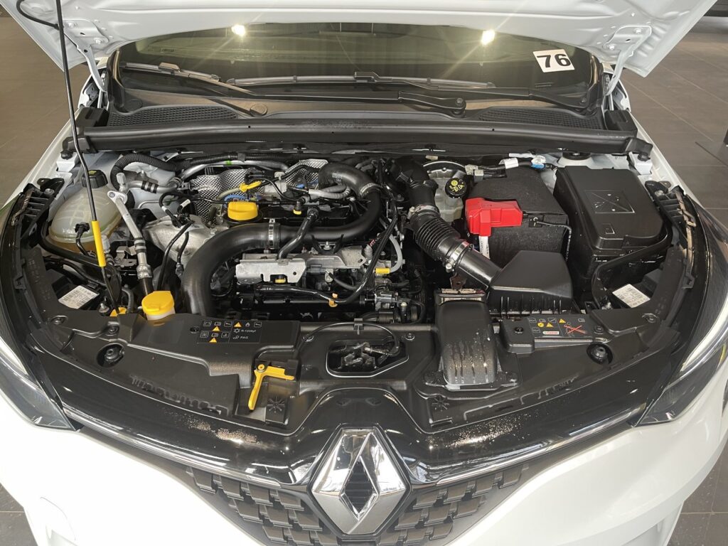 Renault Clio Exposé-Bild 7