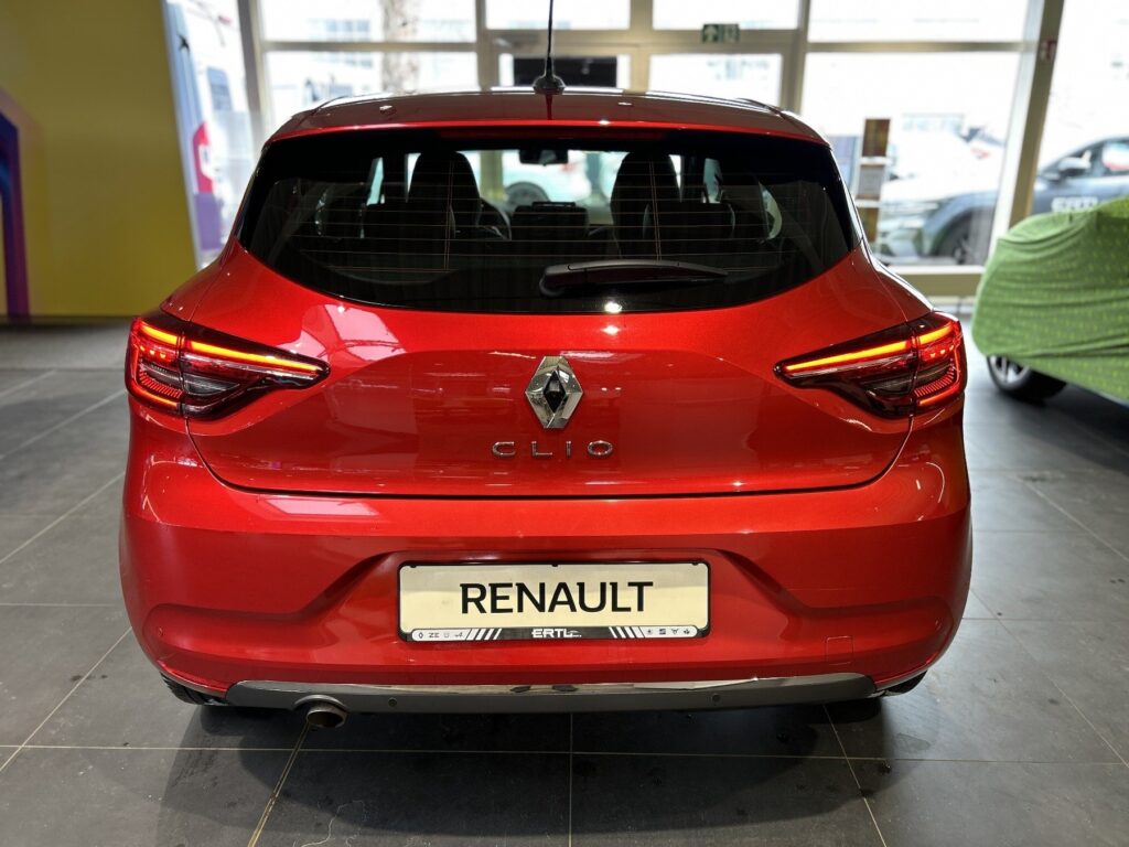 Renault Clio Exposé-Bild 10