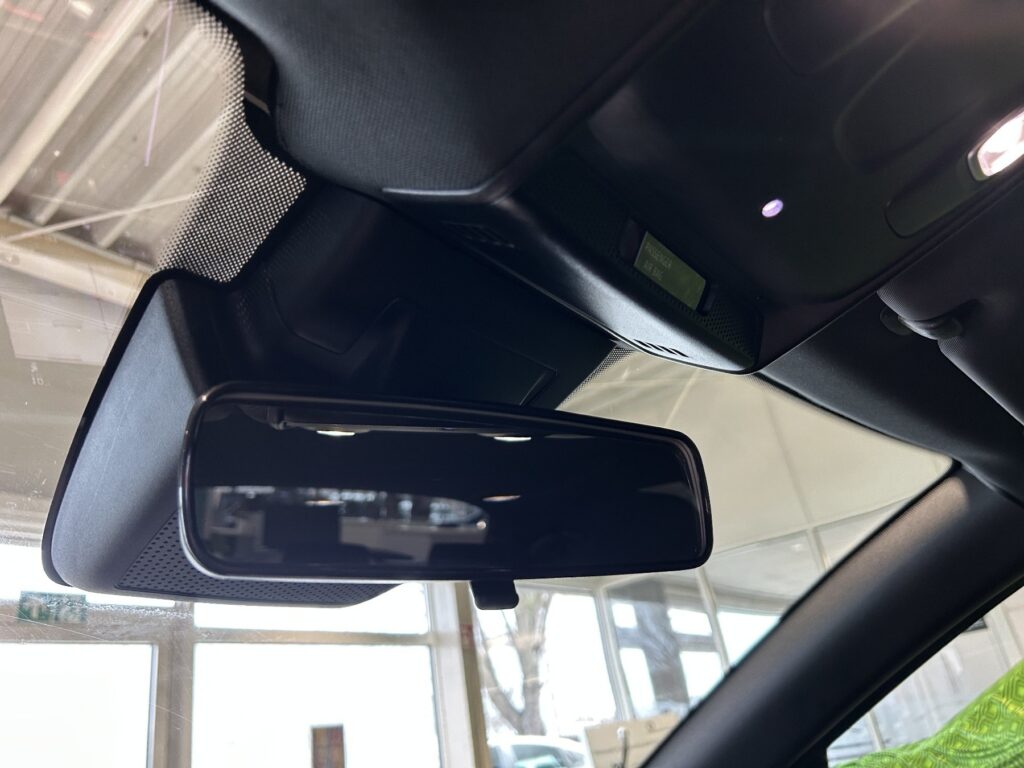 Renault Clio Exposé-Bild 24