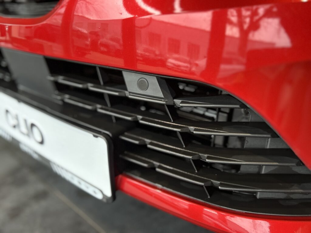 Renault Clio Exposé-Bild 30