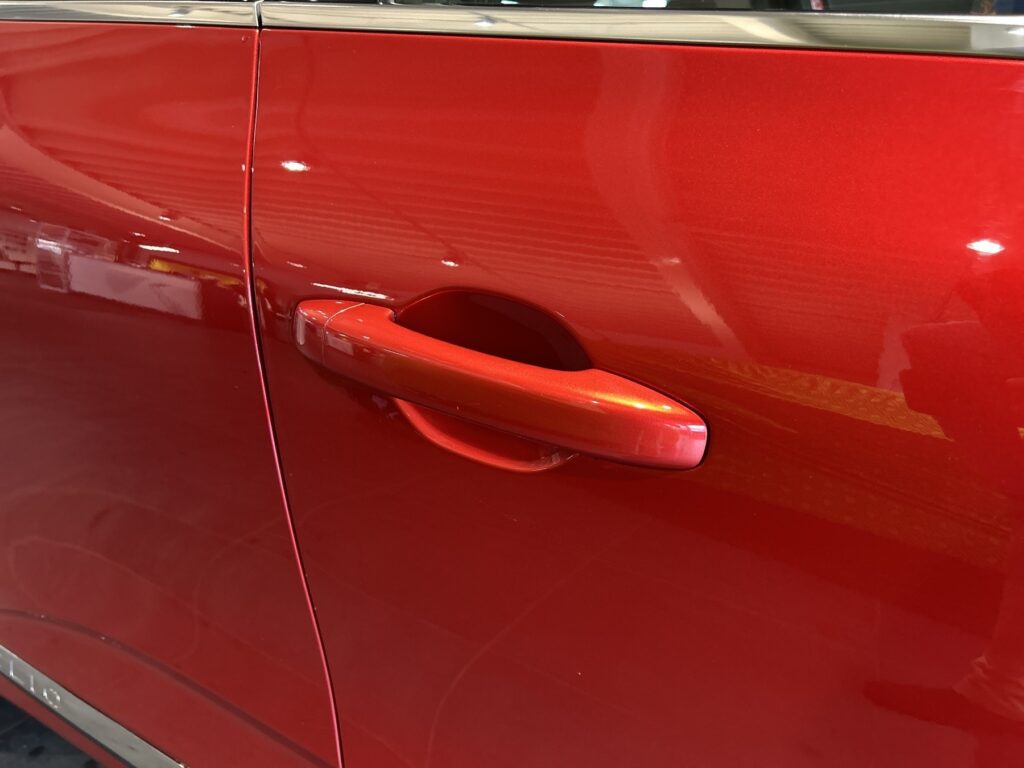 Renault Clio Exposé-Bild 34