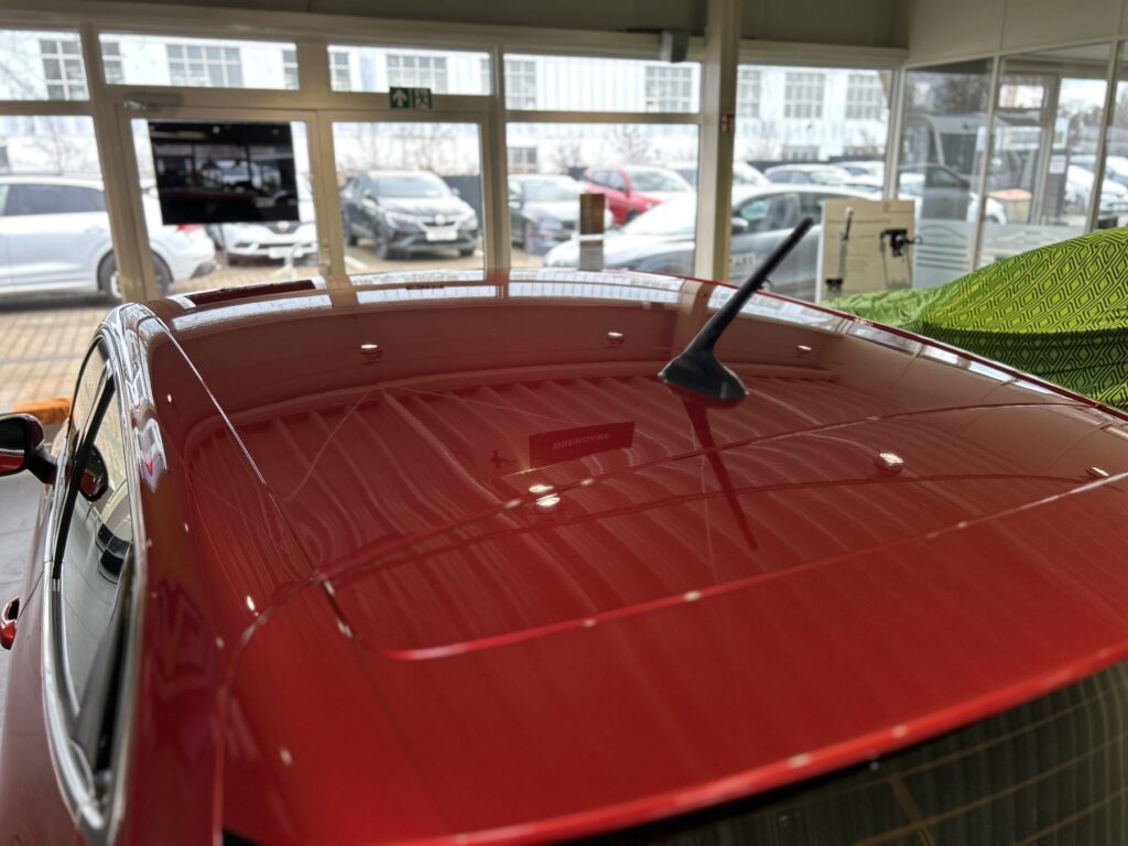 Renault Clio Exposé-Bild 41