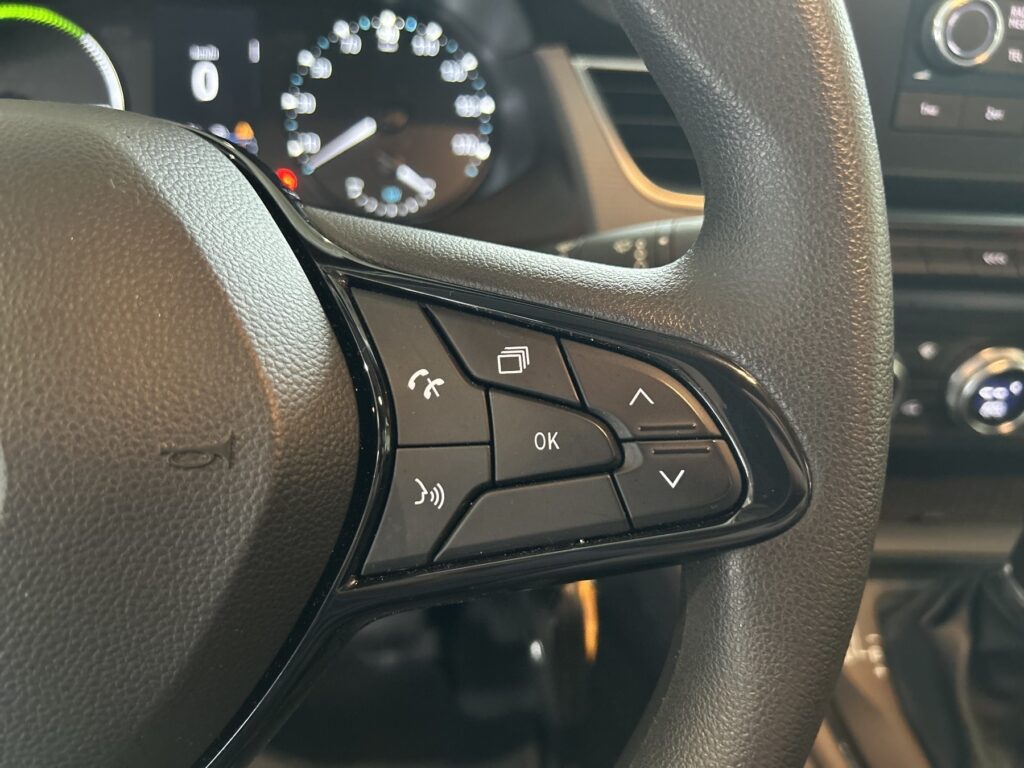 Renault Kangoo E-TECH Exposé-Bild 16