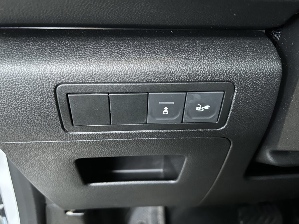 Renault Kangoo E-TECH Exposé-Bild 28