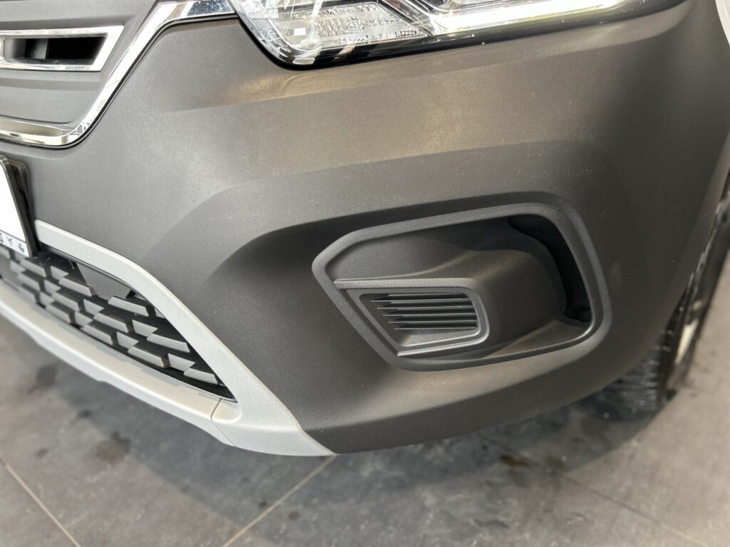 Renault Kangoo E-TECH Exposé-Bild 36