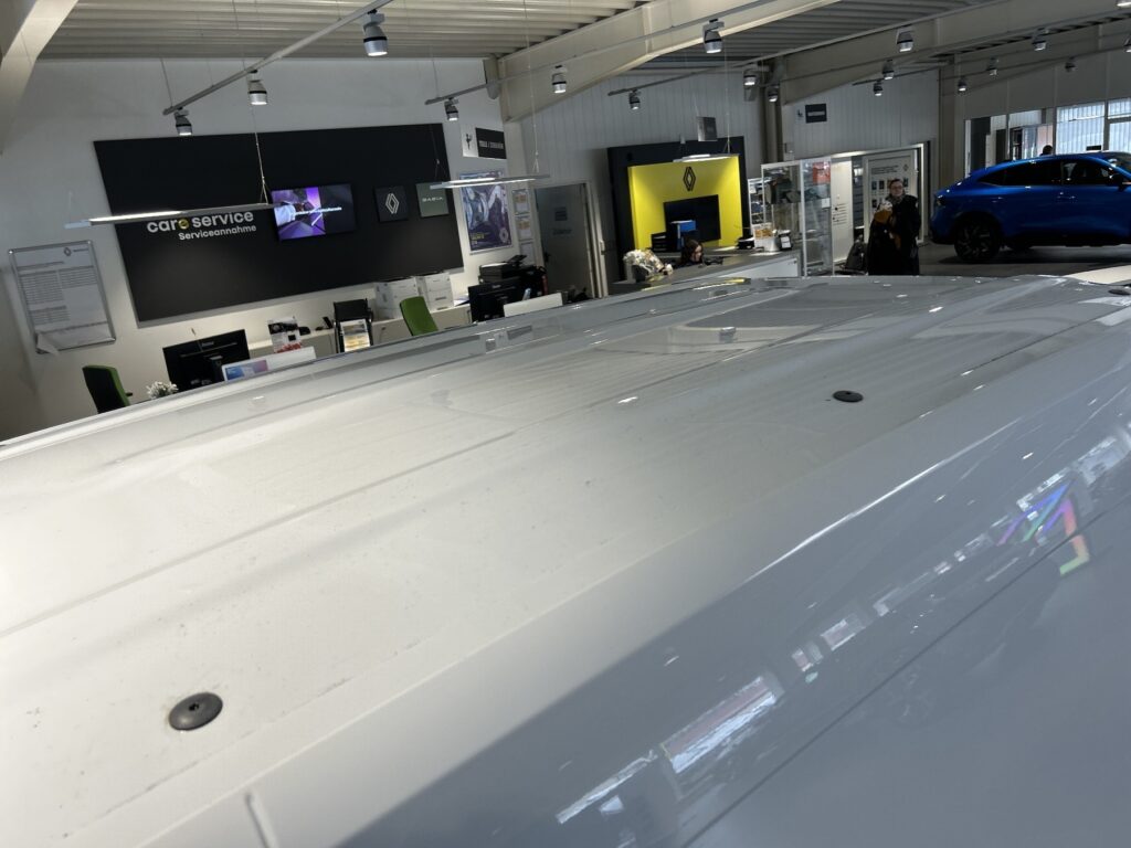 Renault Kangoo E-TECH Exposé-Bild 48