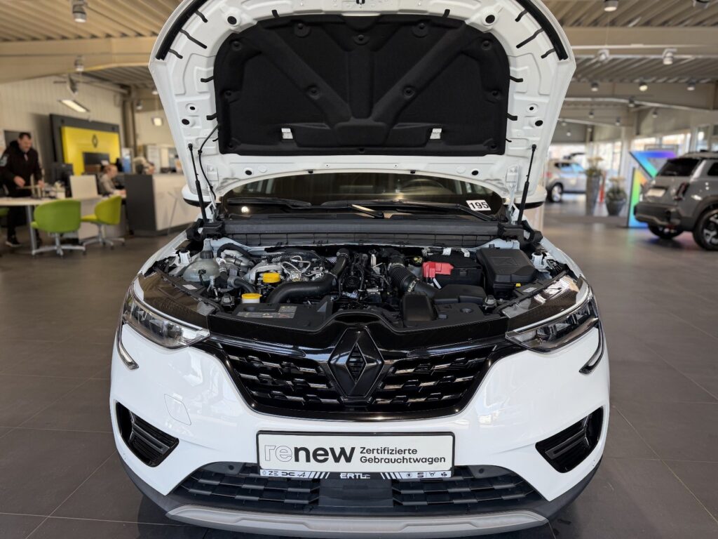 Renault Arkana Exposé-Bild 3