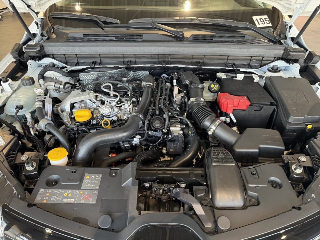 Renault Arkana Exposé-Bild 4