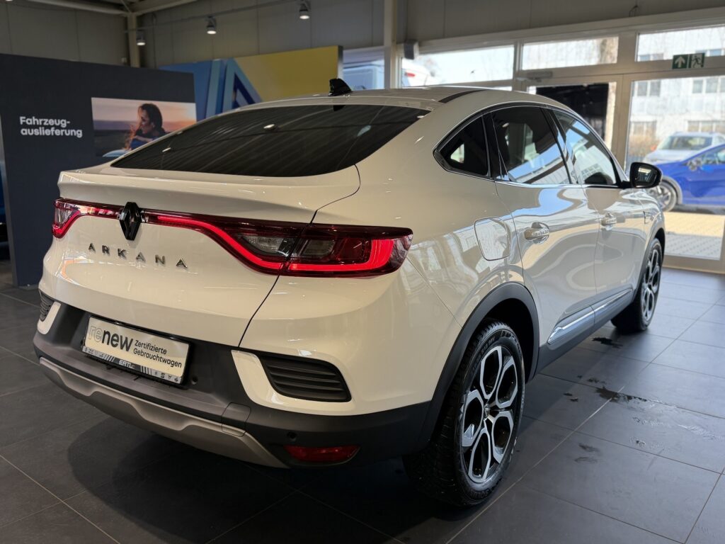 Renault Arkana Exposé-Bild 9