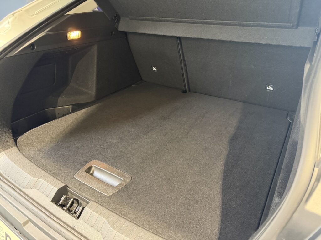 Renault Arkana Exposé-Bild 12