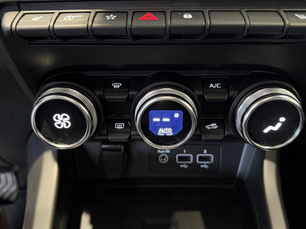 Renault Arkana Exposé-Bild 28