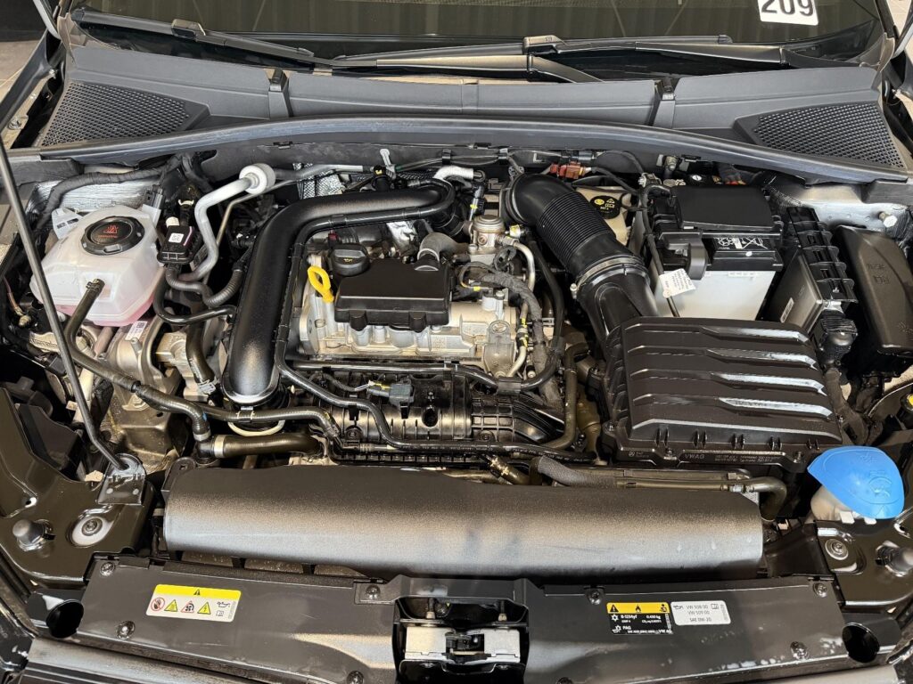 SKODA Fabia Exposé-Bild 4