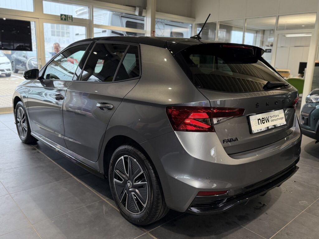 SKODA Fabia Exposé-Bild 13