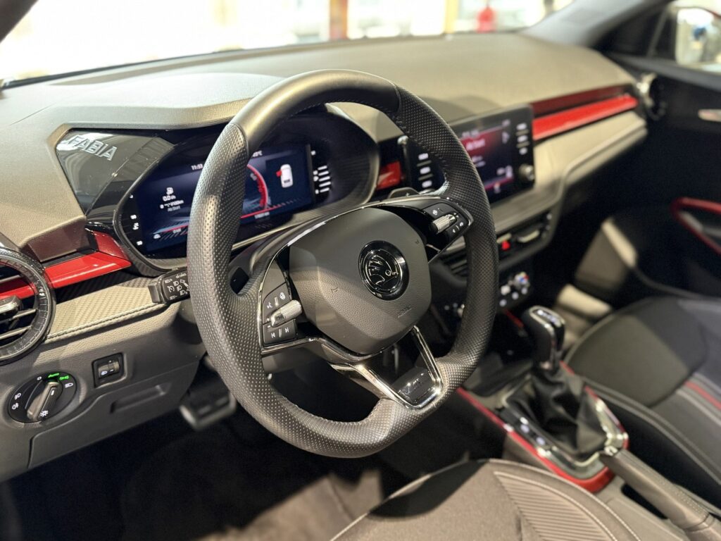 SKODA Fabia Exposé-Bild 16