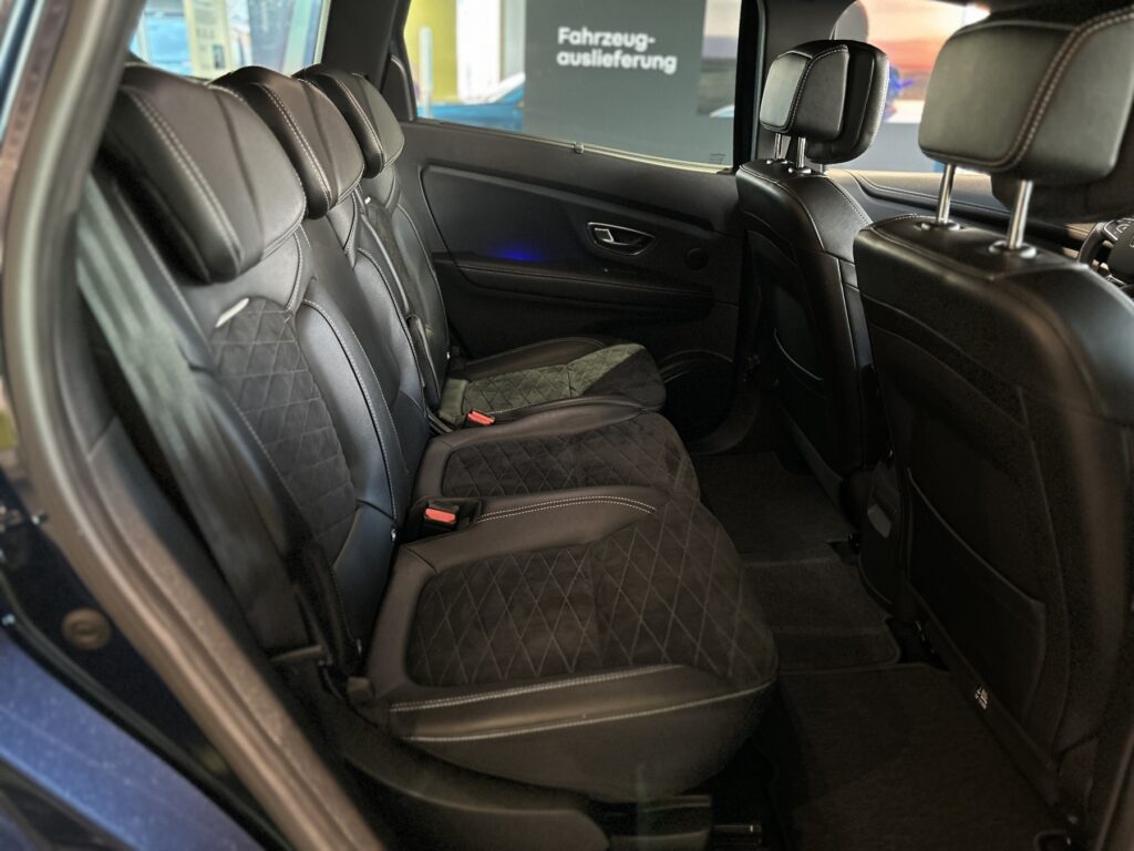 Renault Grand Scenic Exposé-Bild 7